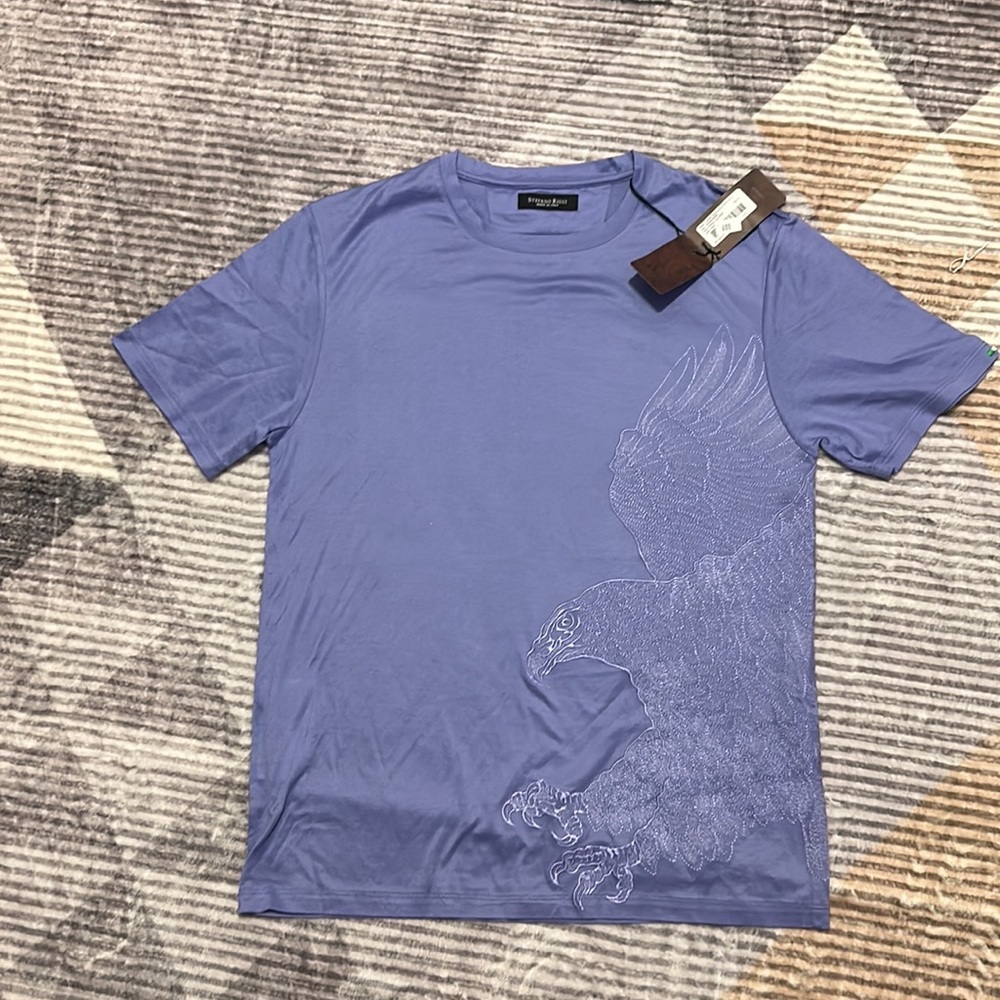 100% cotton, this breathable crewneck t-shirt